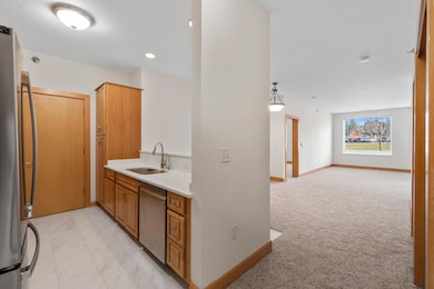 N74W13737 Appleton Ave 107-15