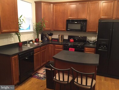 517 Garrett a Morgan Blvd, Hyattsville, MD 20785 - photo 7