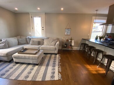 3 Dartmouth St unit 2, Somerville, MA 02145 - photo 4