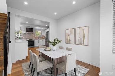 2125 N 90th St, Seattle, WA 98103 - photo 5