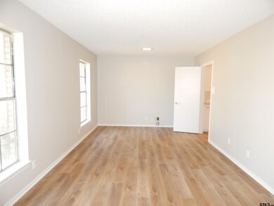 3800 Brookwood Dr, Tyler, TX 75701 - photo 3