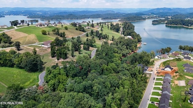 2078 Edgewater Sound Rd, Morristown, TN 37815 - photo 7