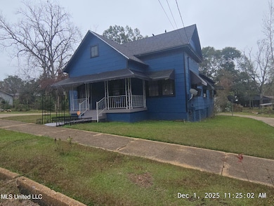 610 Avenue D, McComb, MS 39648 - photo 2