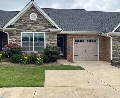 383 Amelia Springs Ln, Moore, SC 29369 - photo 2