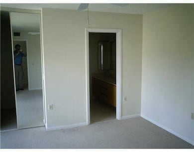 6823 68th Way, West Palm Beach, FL 33409 - photo 3