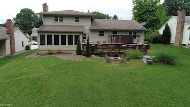 BEAUTIFUL HUGE BACKYARD , PROFESSIONALLY LANDSCAPE
