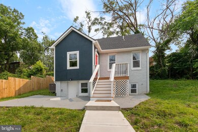 5021 A St SE unit 5025, Washington, DC 20019 - photo 6