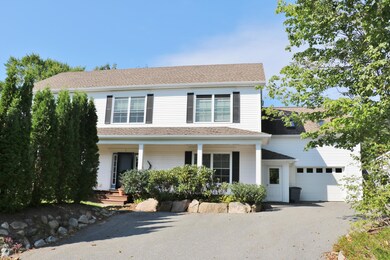 7 Maple Lane