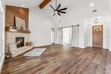 161 Helton Dr, Granbury, TX 76049 - photo 5