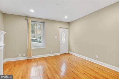 164 Grape St, Philadelphia, PA 19127 - photo 7