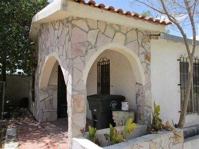 606 E Lane St, Laredo, TX 78040 - photo 7