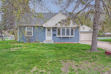 1212 W 89th St, Bloomington, MN 55420 - photo 2