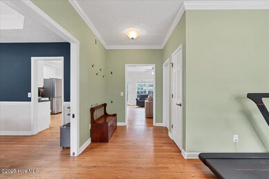 30-30_230 W Hedgelawn Way, Southern Pine
