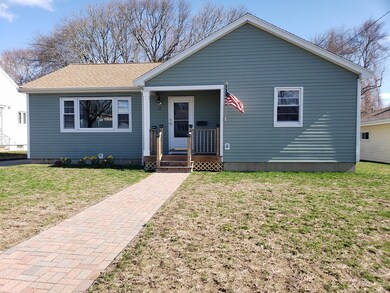 17 Meadow St, South Dartmouth, MA 02748 - photo 2