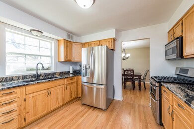 419 Northgate Rd unit 27, Lindenhurst, IL 60046 - photo 6