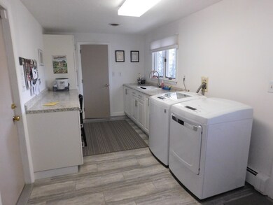 542 County Rd, Hanson, MA 02341 - photo 2