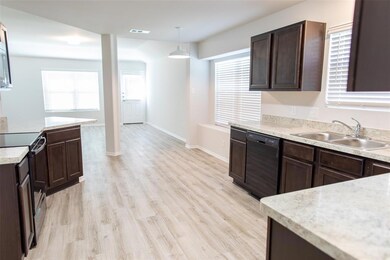 3303 Sonoma Trail, Ennis, TX 75119 - photo 6