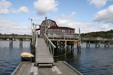 53 Bridge St, Boothbay Harbor, ME 04538 - photo 2