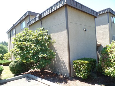 813 S 227th Place unit 7, Des Moines, WA 98198 - photo 2
