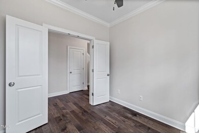 4-web-or-mls-7559 Cypress Dr-4