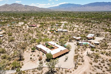 Set on a hill overlooking mountains