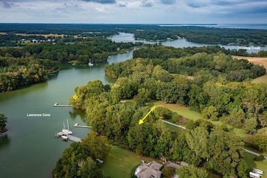 51-1-151 Lawrence Cove Ln, Kilmarnock, VA 22482 - photo 4