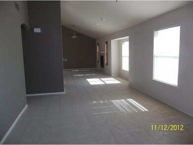 728 Cora Ruecker, El Paso, TX 79928 - photo 2