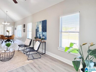 428 Marsh Cir, Calera, AL 35040 - photo 3