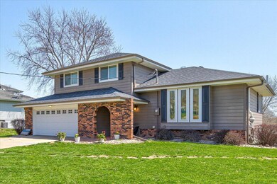 307 Maple