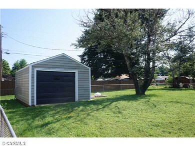 Parking Lot/Garage