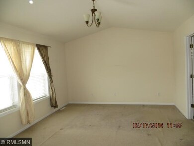spacious master bedrom