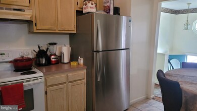 6615 Blacklog St, Capitol Heights, MD 20743 - photo 2