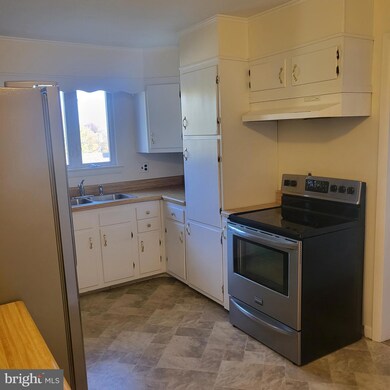 701B Greenbank Rd, Wilmington, DE 19808 - photo 5