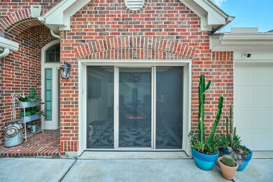 31826 Forest Oak Ln, Conroe, TX 77385 - photo 4