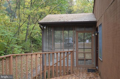 1694 Deer Rapids Rd, Strasburg, VA 22657 - photo 5