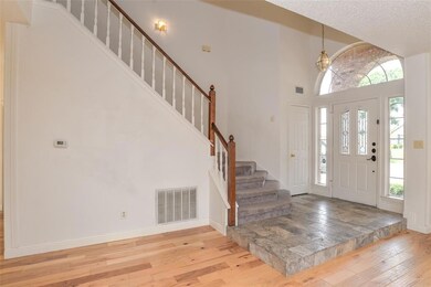 7904 Ember Oaks Dr, North Richland Hills, TX 76182 - photo 6