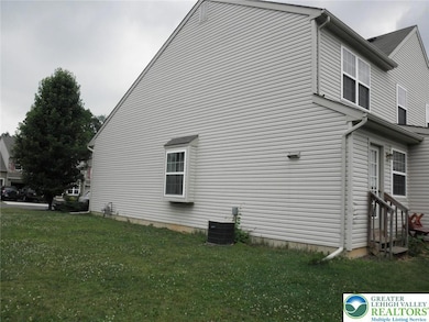 1109 Timberidge Ln, Allentown, PA 18106 - photo 5