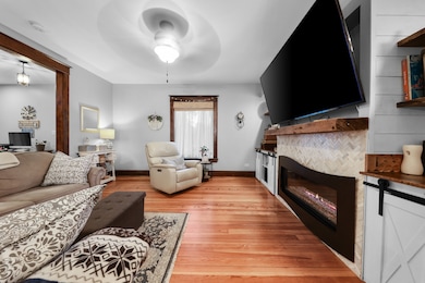 524 E Chapin St, Morris, IL 60450 - photo 6