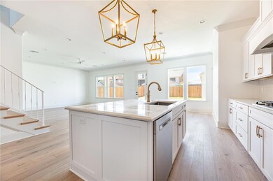 11 Metairie Ct, Metairie, LA 70001 - photo 3