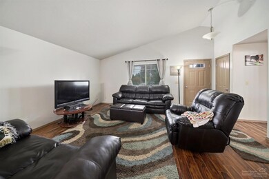 63305 Vogt Rd, Bend, OR 97701 - photo 4