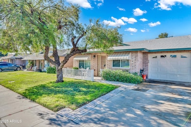 10002 N 97th Dr unit A, Peoria, AZ 85345 - photo 2