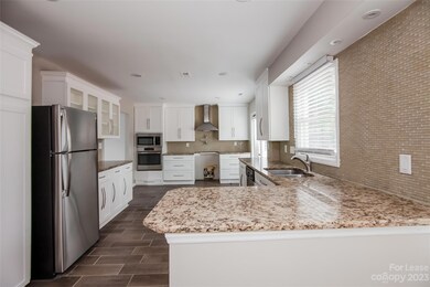 12425 Angel Oak Dr, Huntersville, NC 28078 - photo 7