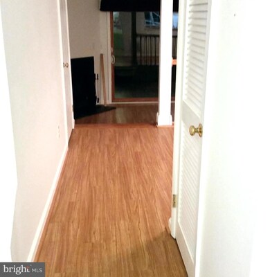 18028 Olde Port Ln, Triangle, VA 22172 - photo 2