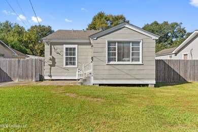 1603 Williams St, Pascagoula, MS 39567 - photo 2