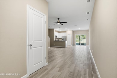 2595 Sandy Dune Dr, Jacksonville, FL 32233 - photo 5