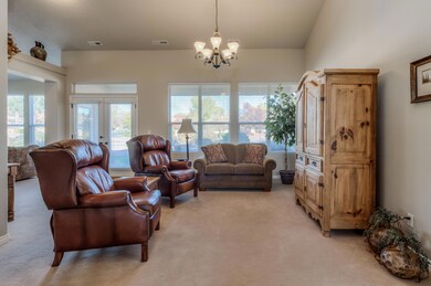 007_Living Room