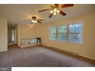 3900 Moyer Ave, Reading, PA 19606 - photo 6