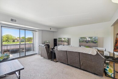 17-6150-Cobblers-Dr-Apt-119-East-Lansing