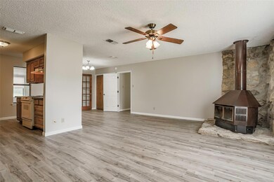 306 County Road 4795, Boyd, TX 76023 - photo 5