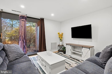 794 Quince Orchard Blvd unit T2, Gaithersburg, MD 20878 - photo 5